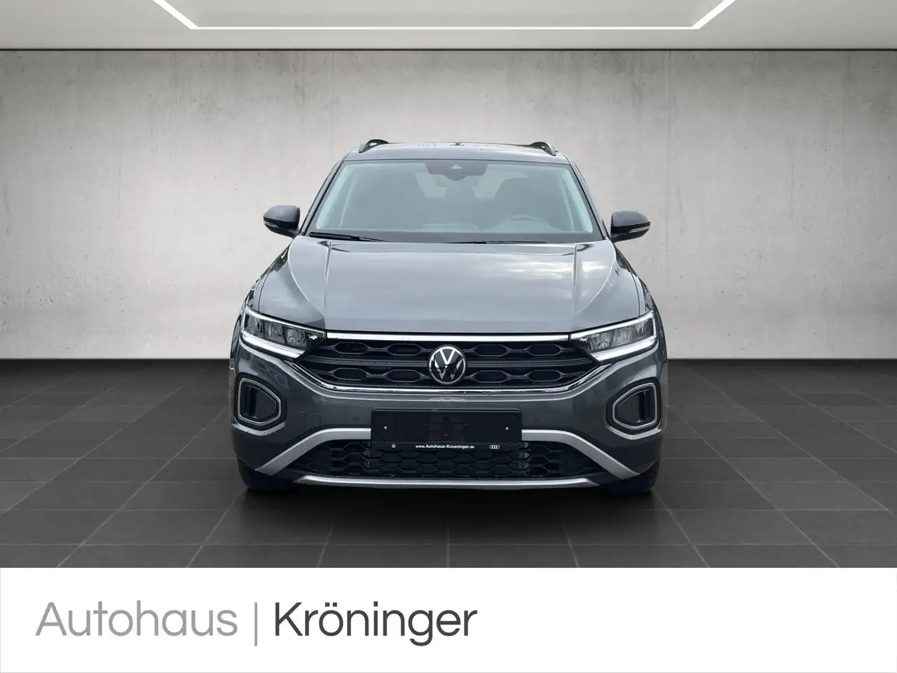 Volkswagen T-Roc GOAL 1.5 TSI DSG AHK Navi ACC Rück 5