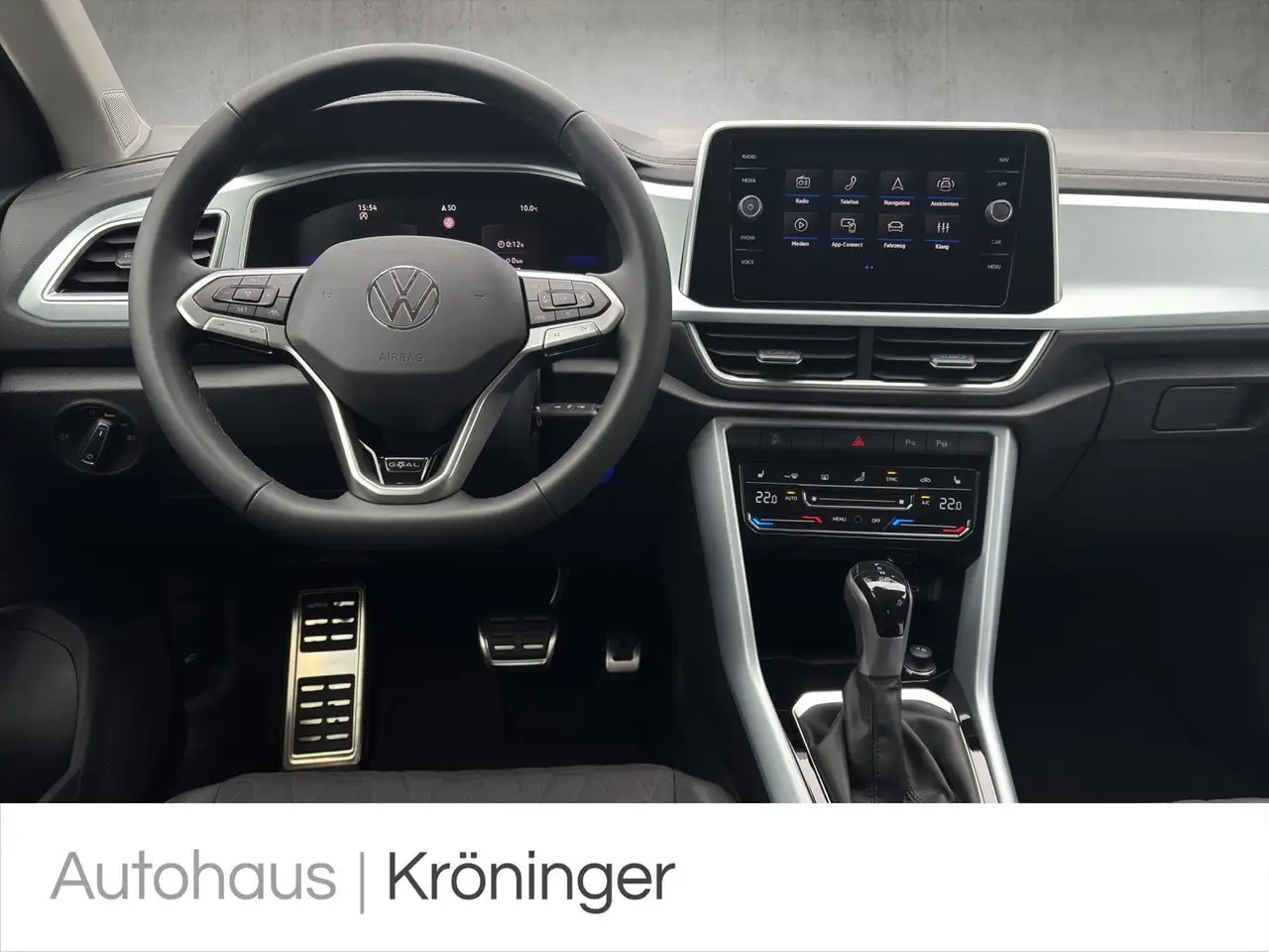 Volkswagen T-Roc GOAL 1.5 TSI DSG AHK Navi ACC Rück 13