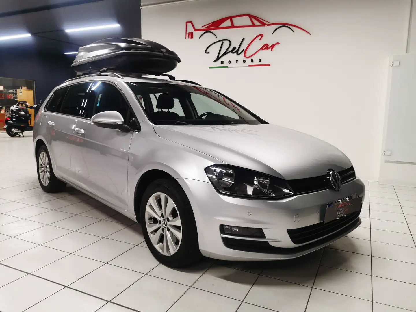 Volkswagen Golf Variant VII 1.6 tdi Executive 110cv Portapacchi Silber - 1