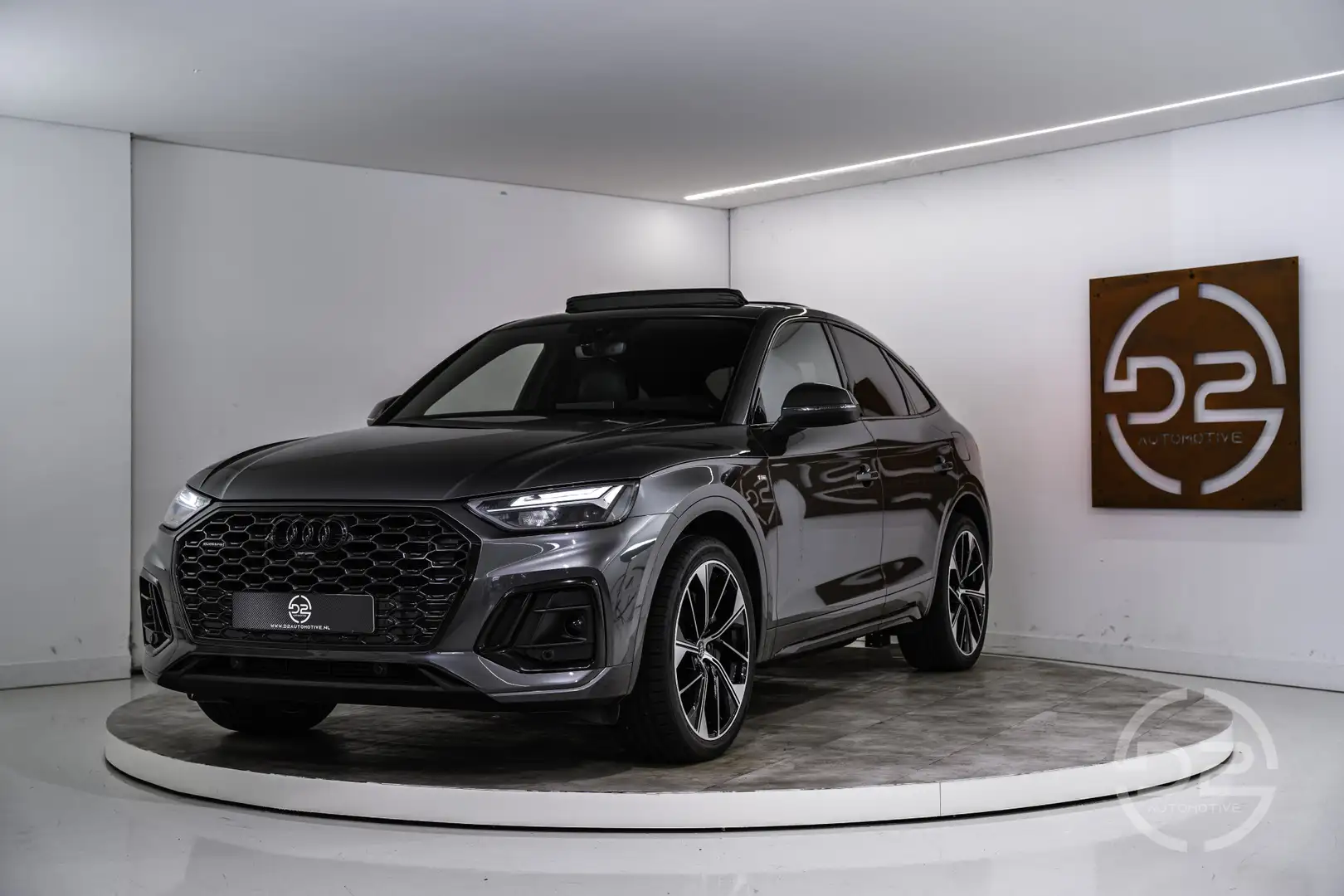 Audi Q5 Sportback 50 TFSI e S Edition 300PK | Pano | Lucht Grijs - 1