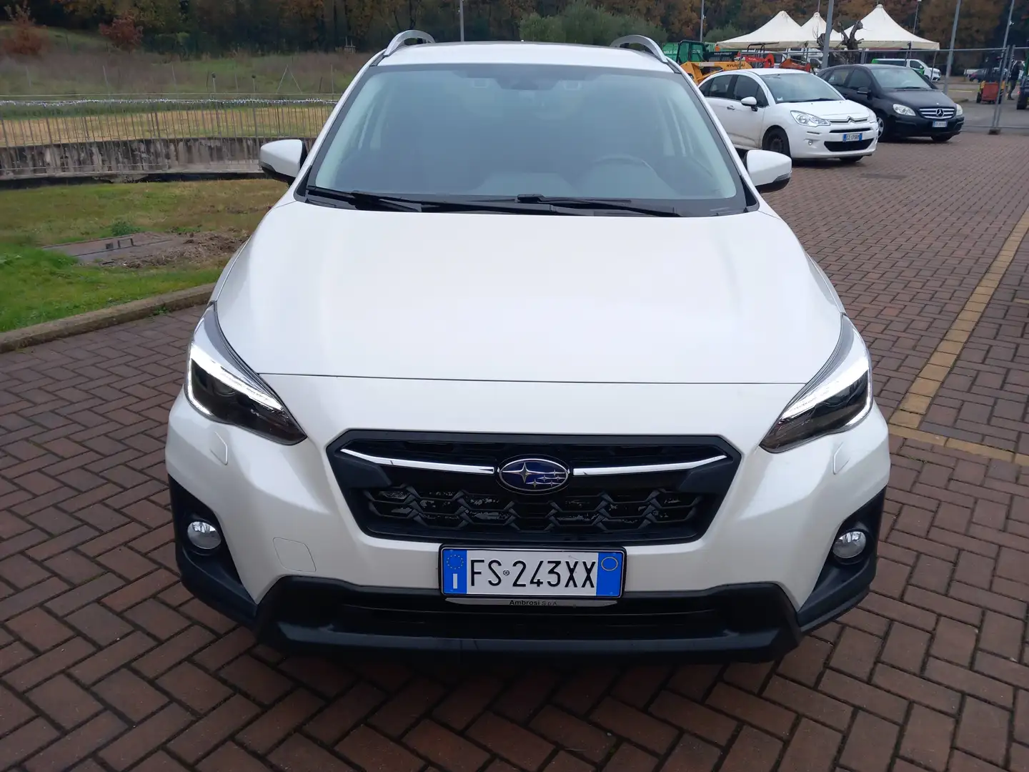 Subaru XV XV 2.0i Style Navi lineartronic Bianco - 2