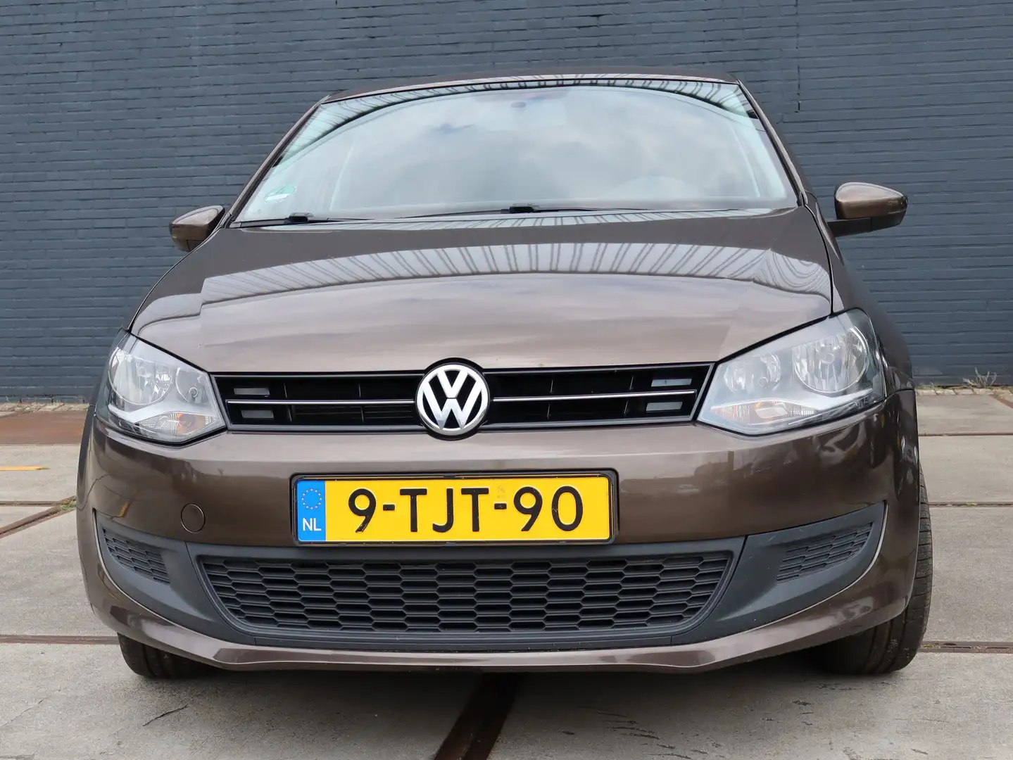 Volkswagen Polo Polo 1.2 TSI BlM. Edition Bruin - 2