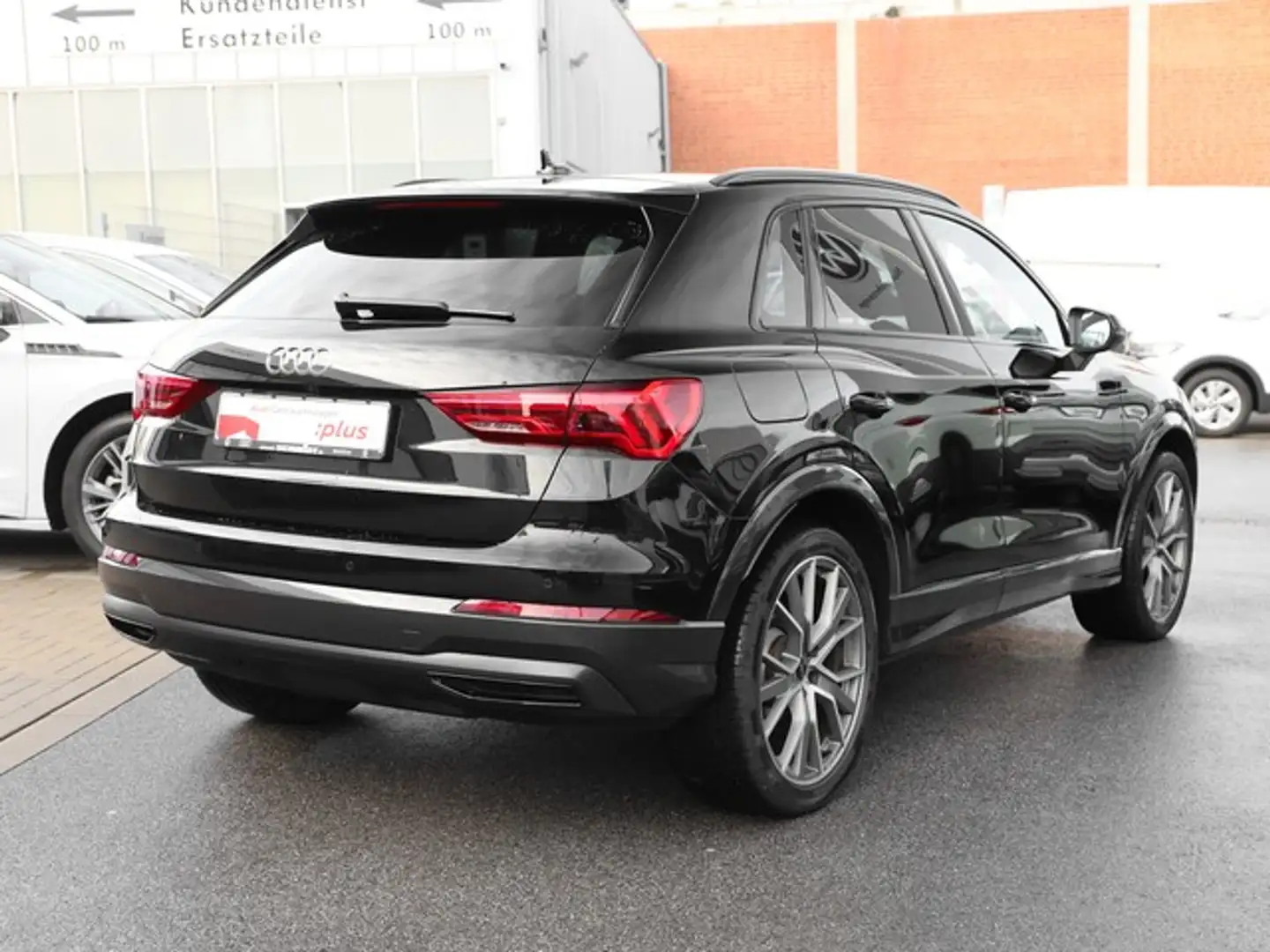 Audi Q3 35 TFSI Advanced LM20 Matrix LED Navi+ AHK Kame... Schwarz - 2