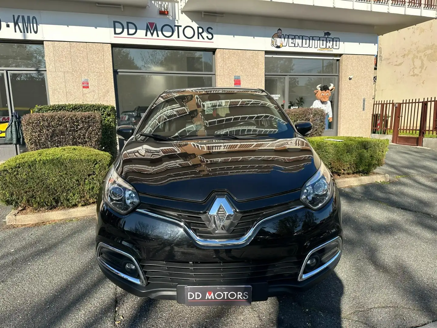 Renault Captur dCi 8V 90 CV EDC S&S Energy Zen *NEOPATENTATI* Negro - 2