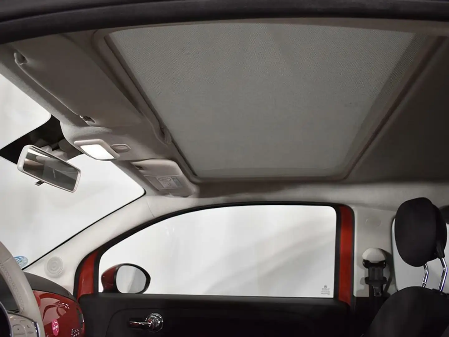 Fiat 500 1.0 Hybrid 70CV Monotrim+Pack Rojo - 2