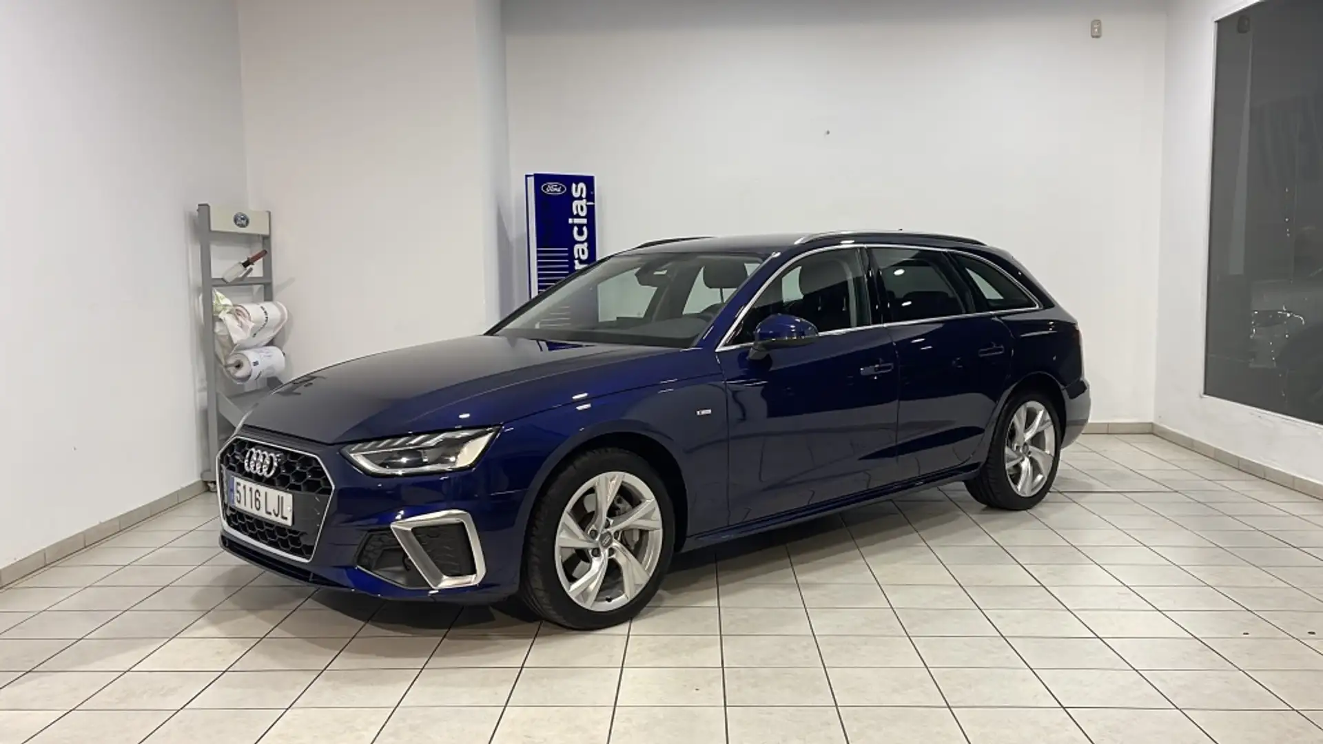 Audi A4 Avant 40 TDI quarttro S line S tronic 140kW - 1