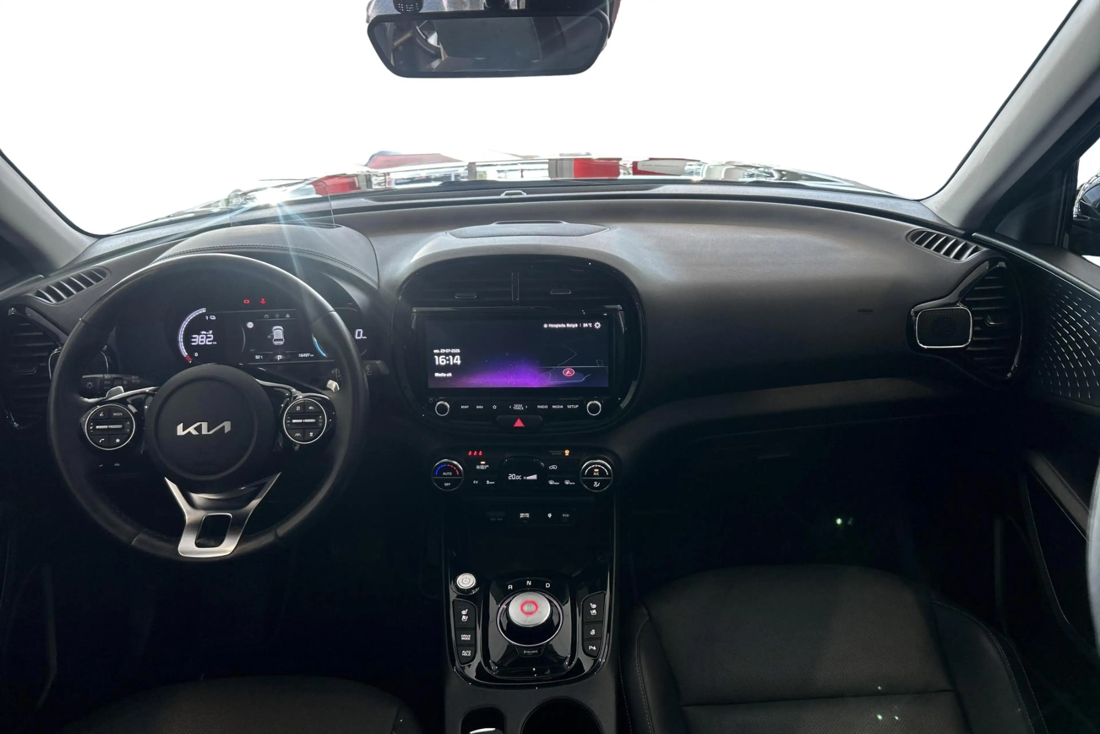 Kia Soul EV 64 kWH Pulse — photo 12