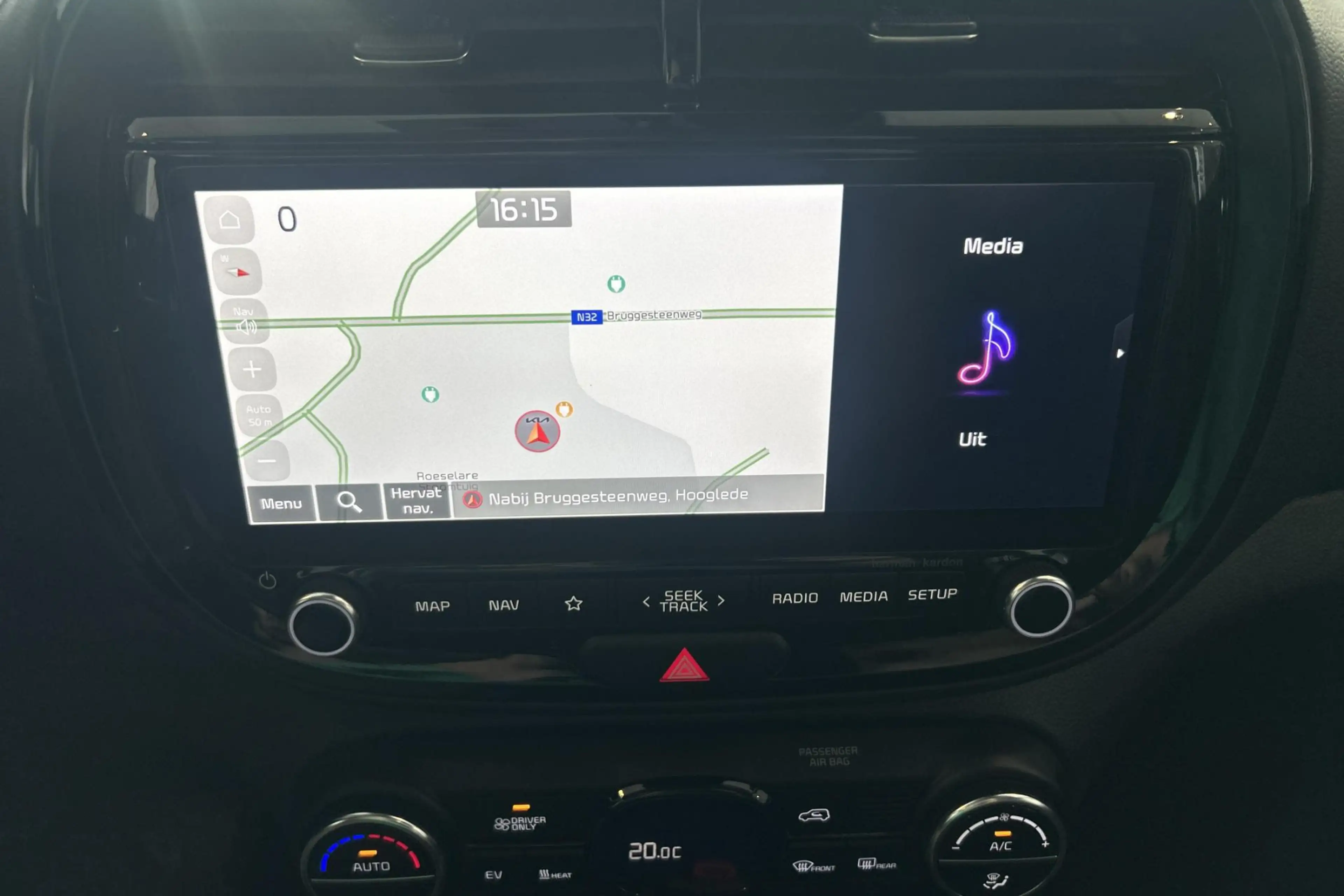 Kia Soul EV 64 kWH Pulse — photo 14