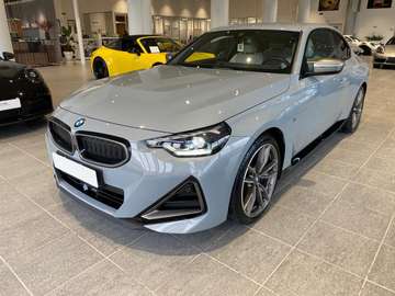 M 240i xDrive Auto