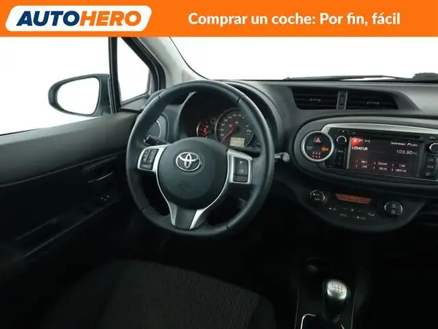 Toyota Yaris view 14