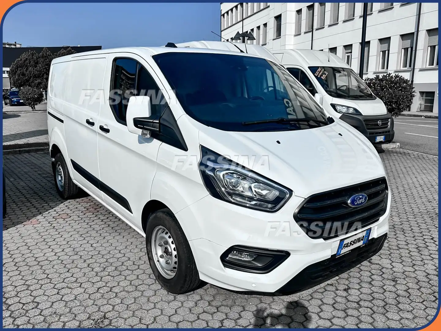 Ford Transit Custom Transit Custom 300 2.0 TDCi 130 L1H1 Furgone Trend Blanco - 1