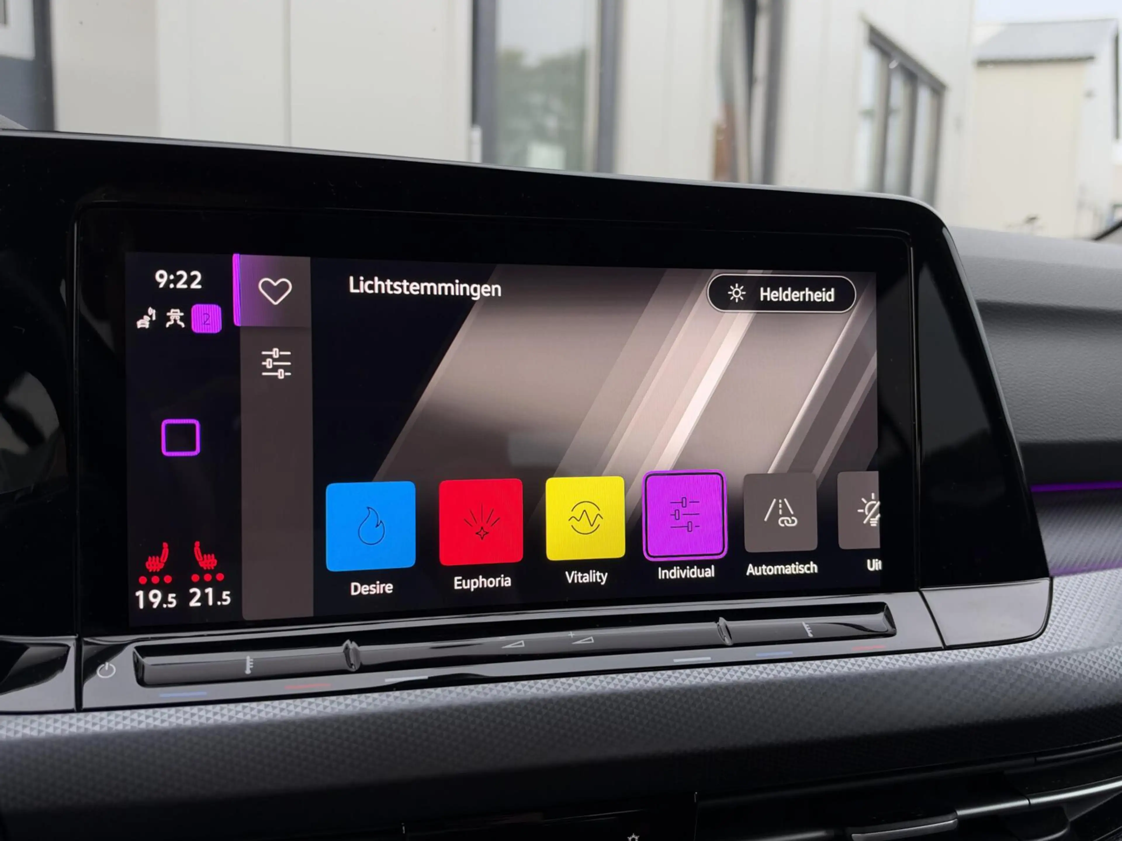 Volkswagen Golf 1.5 TSI | Virtual Cockpit | IQ Drive | CarPlay | N — photo 18