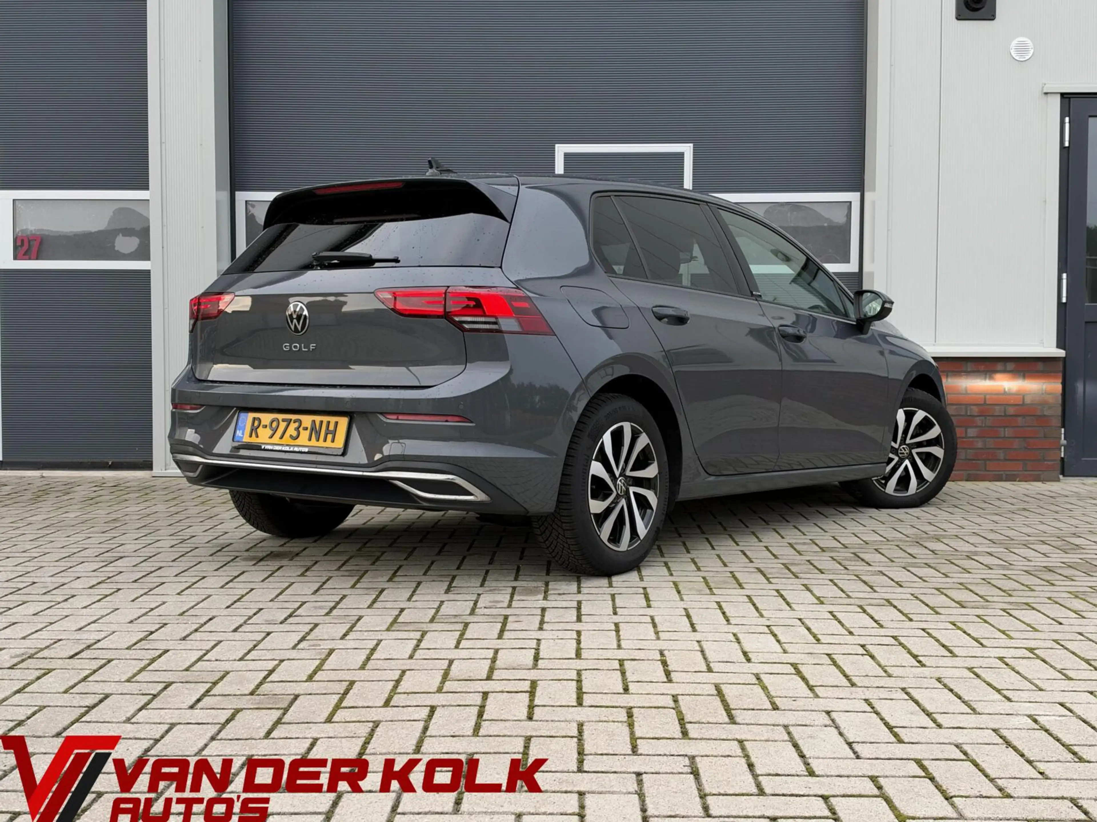 Volkswagen Golf 1.5 TSI | Virtual Cockpit | IQ Drive | CarPlay | N — photo 2