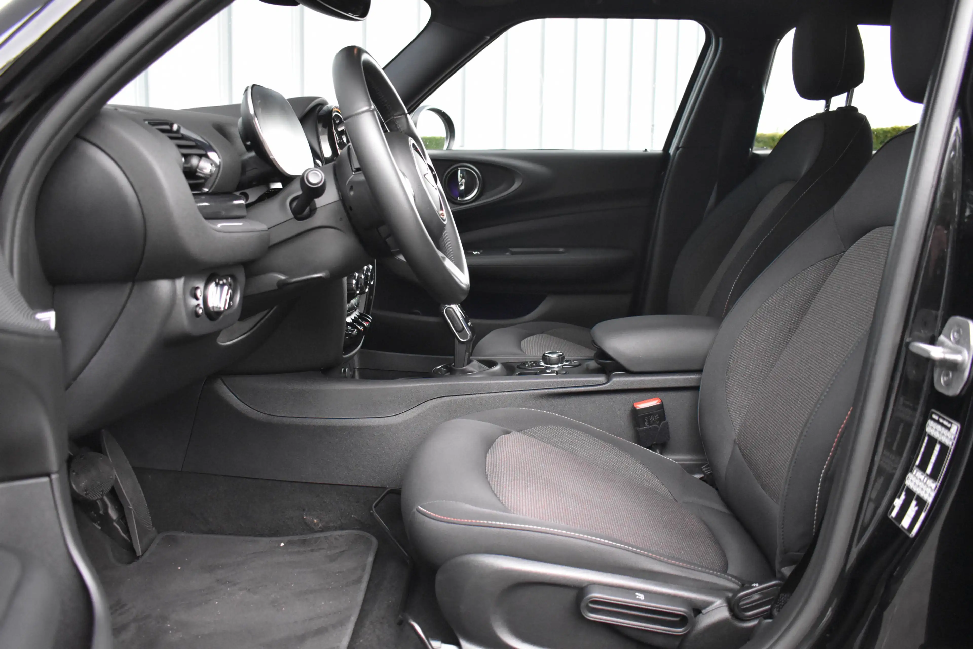 MINI One Clubman 1.5 Aut. | Xenon/LED | Stoelverwarming | Keyless | — photo 9