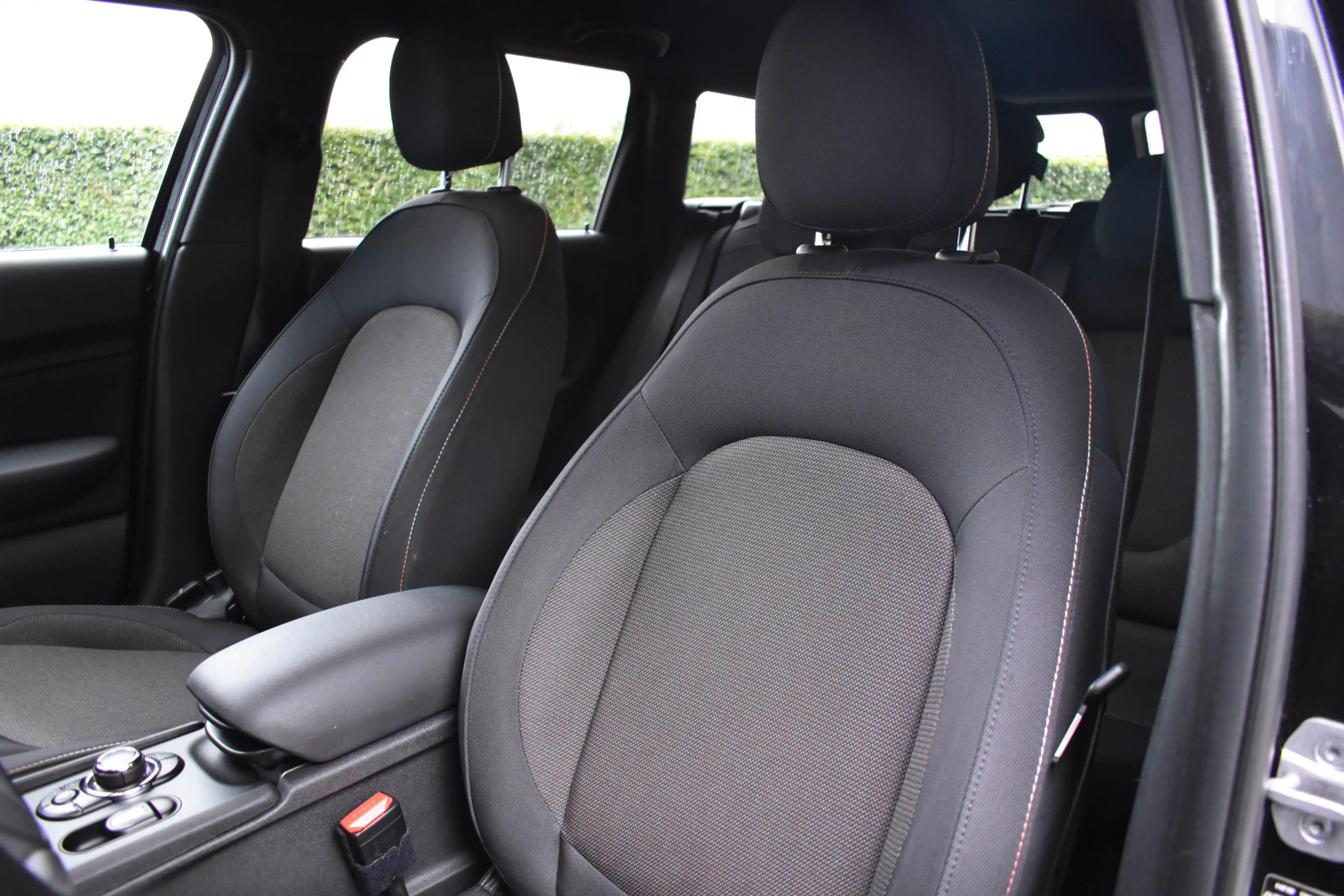MINI One Clubman 1.5 Aut. | Xenon/LED | Stoelverwarming | Keyless | — photo 11