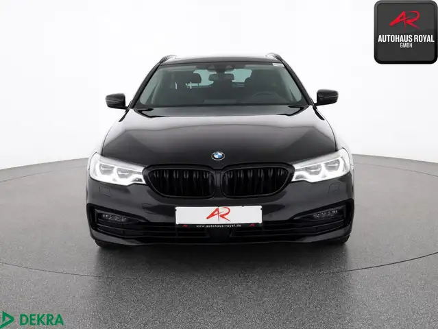 BMW 5 Series view 8