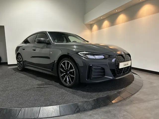 BMW i4 eDrive40 M Sport 84 kWh | trekhaak elektr. inklapb