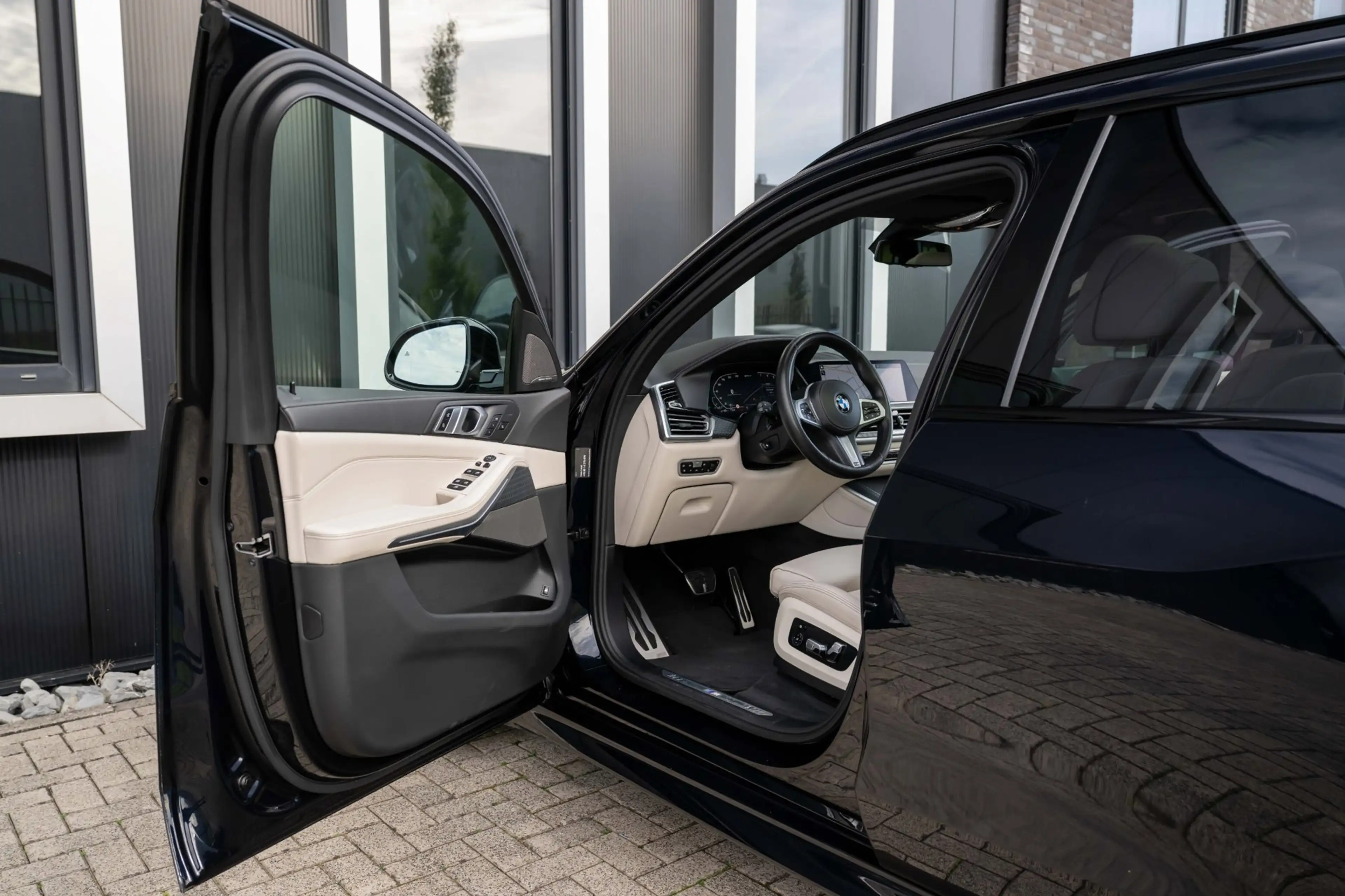 BMW X5 XDrive 45e High Executive M-Sport Pano|Laser|Trekh — photo 22
