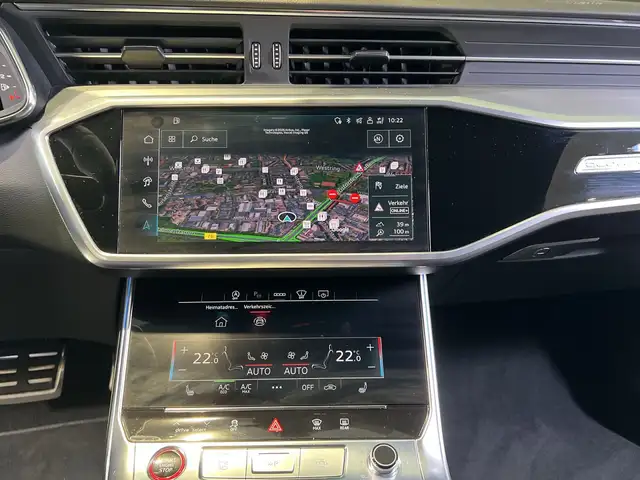 Audi RS6 view 12