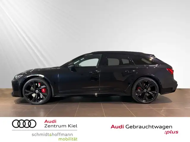 Audi RS6 view 3