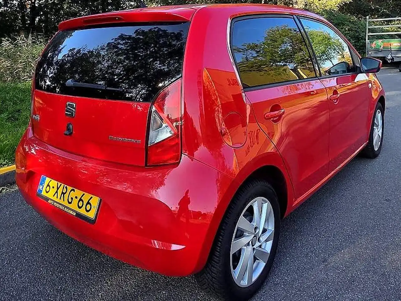 SEAT Mii