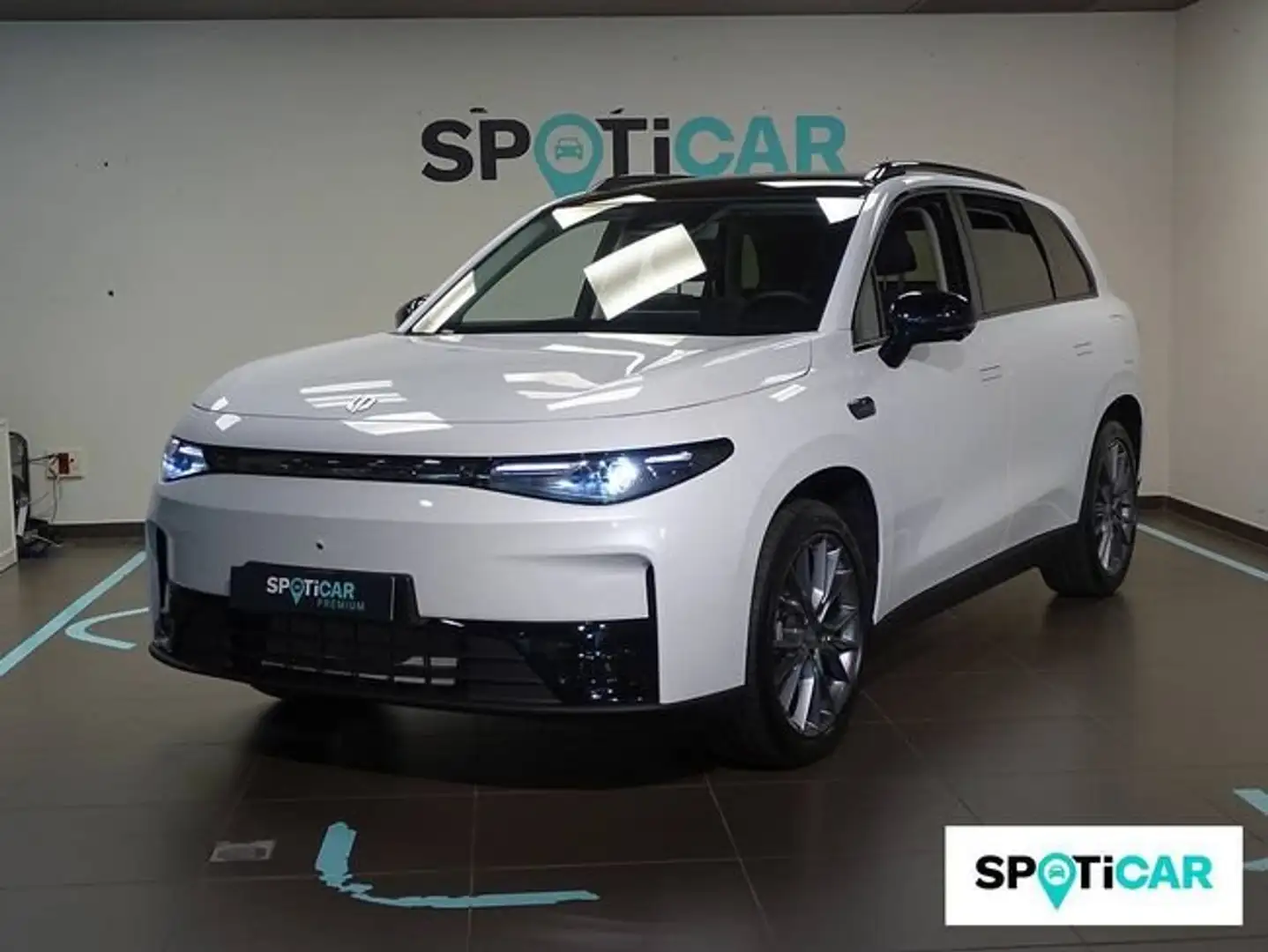 Leapmotor C10 REEV 28.4 kWh REEV Hybrid A Design Blanco - 1