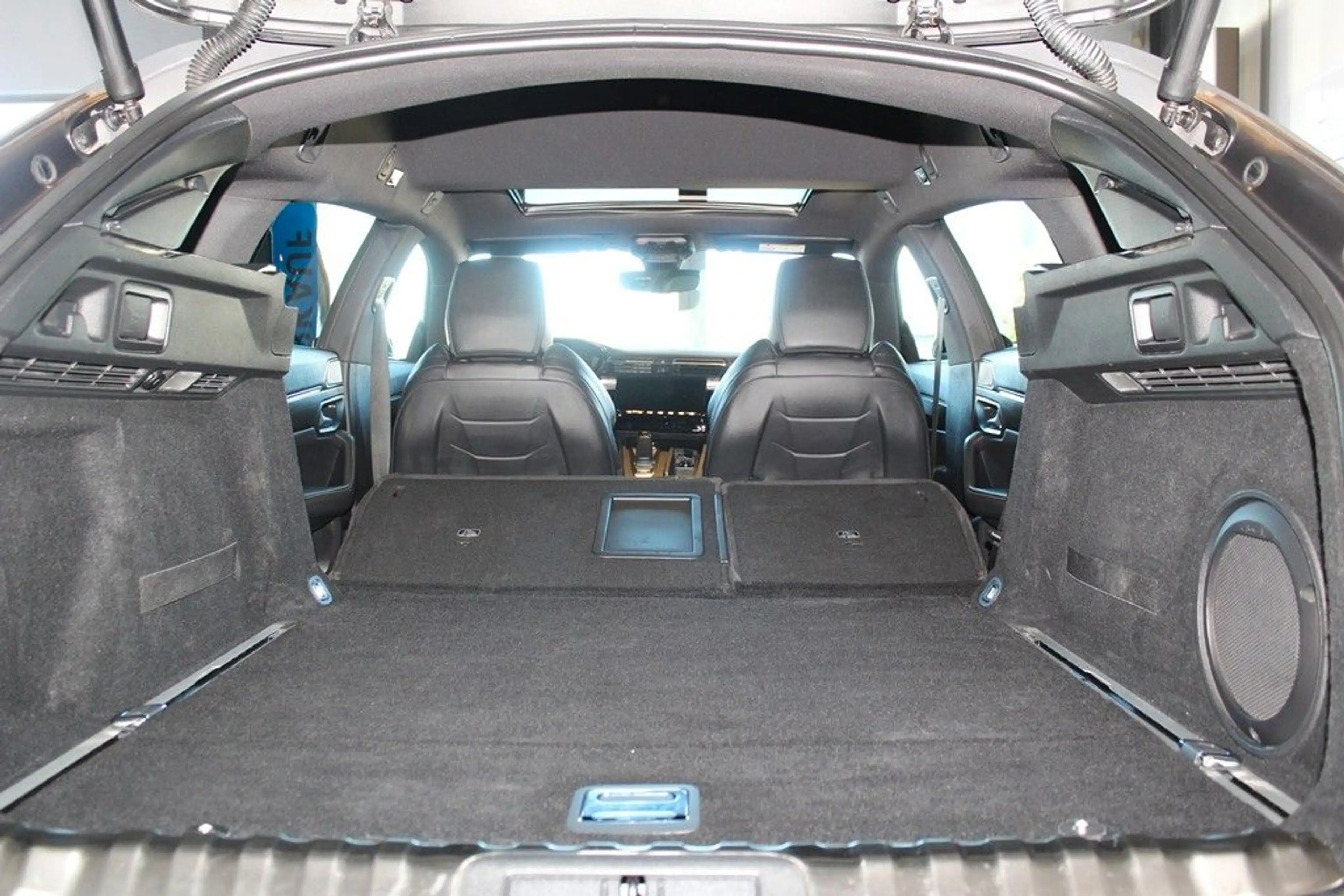 Peugeot 508 SW PSE Hybrid4 360 E-EAT8*4WD*LED*ACC* — photo 14