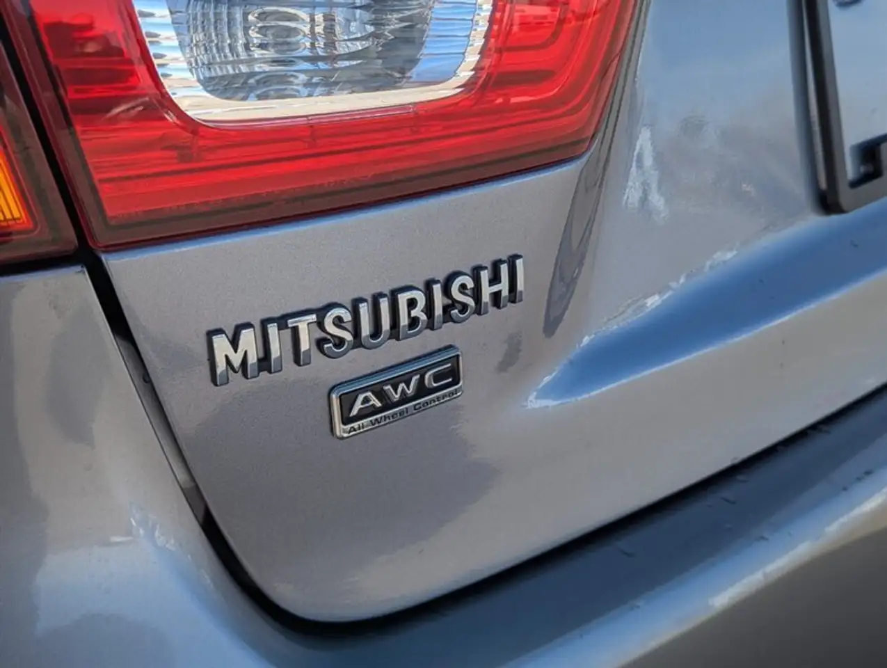 Mitsubishi RVR снимка Mitsubishi RVR