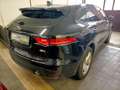 Jaguar F-Pace F-Pace 2.0d i4 Portfolio awd 240cv auto R-sport - thumbnail 2