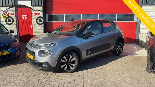 Citroen C3 1.2 PureTech Shine AUTOMAAT / DRIEM VV / CAMERA /