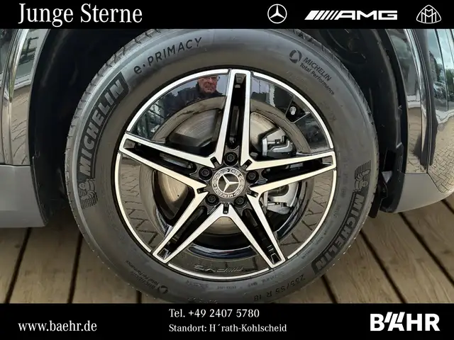 Mercedes-Benz 300 view 6
