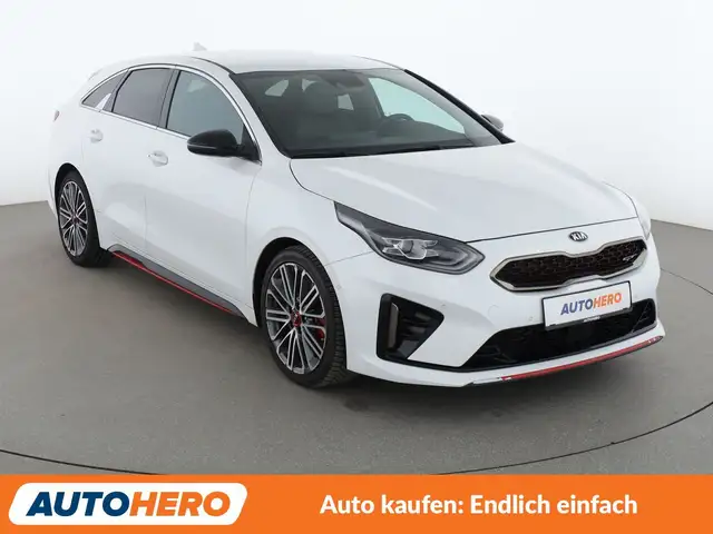 Kia Proceed view 8