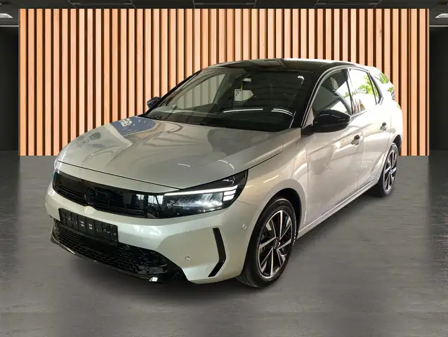 Opel Corsa view 2