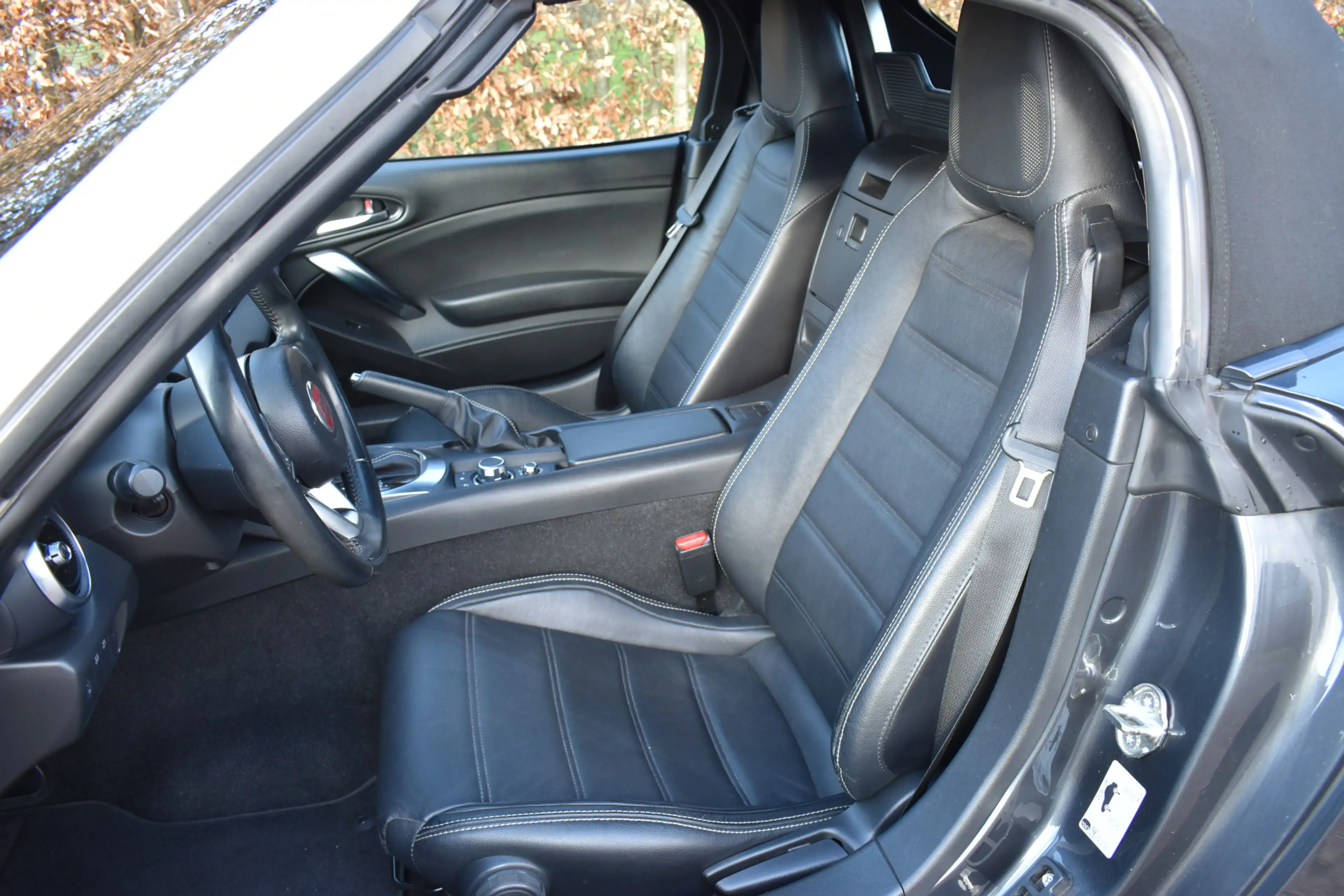 Mazda MX-5 1.4 MultiAir Turbo Lusso AUT. LEER 60DKM NIEUWSTAA — photo 10