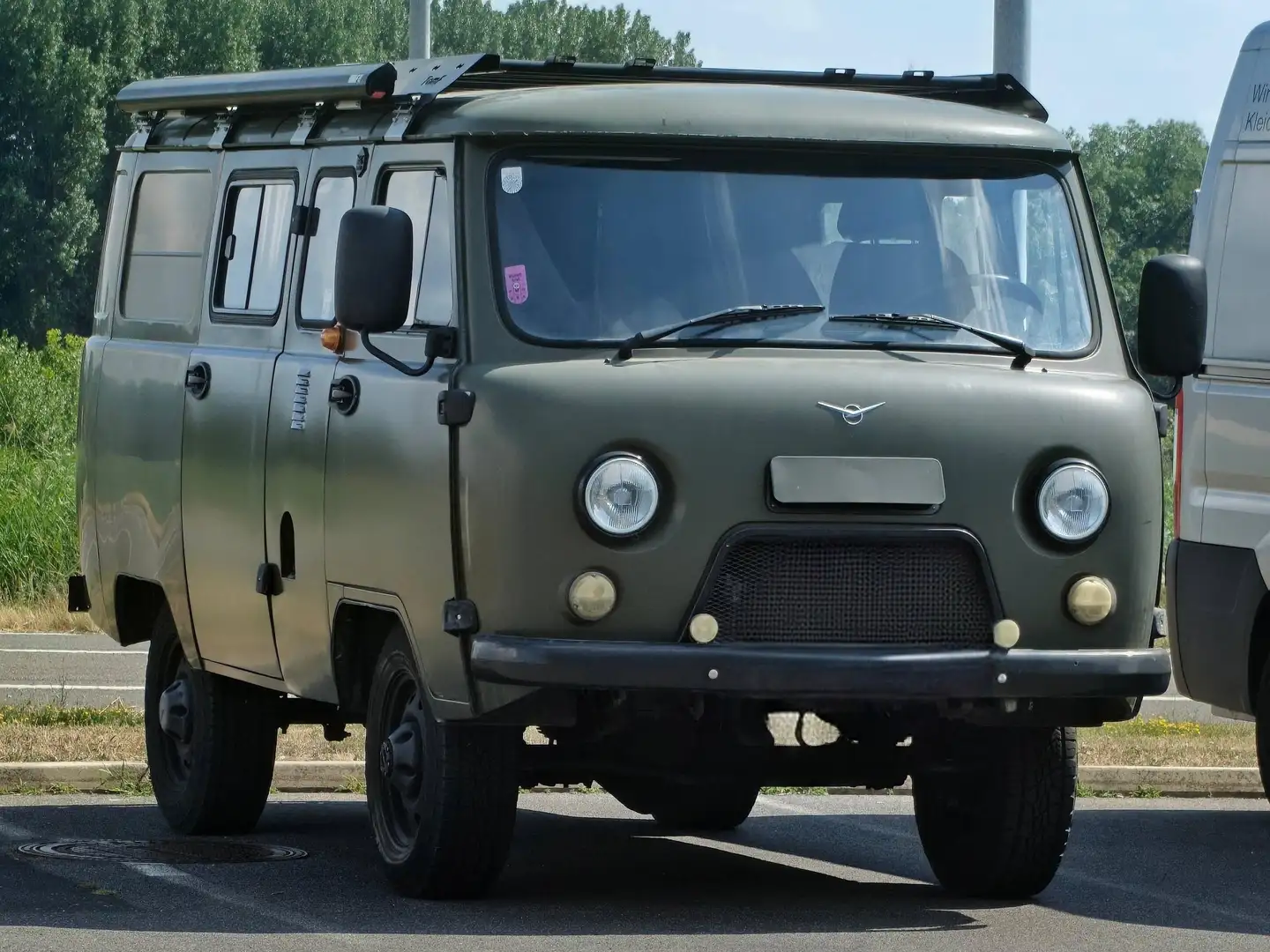 UAZ Buchanka Grün - 1