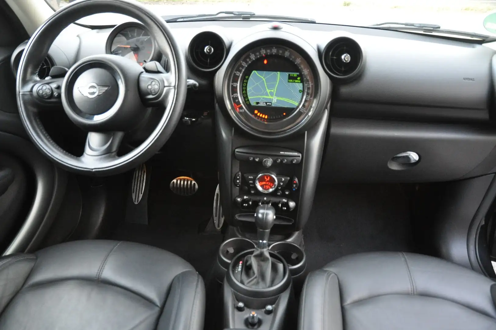 MINI Cooper S Countryman Mini Cooper S Countryman Aut.**Leder-Navi-PDC** Schwarz - 2