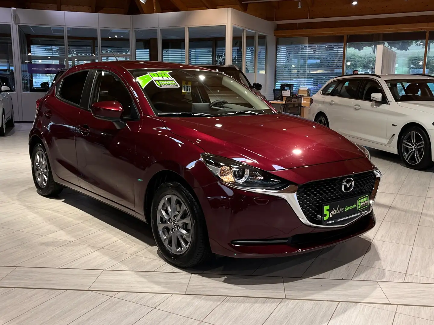 Mazda 2 1.5 SKYACTIV-G 90 Exclusive-Line LED NAVI PDC - 2