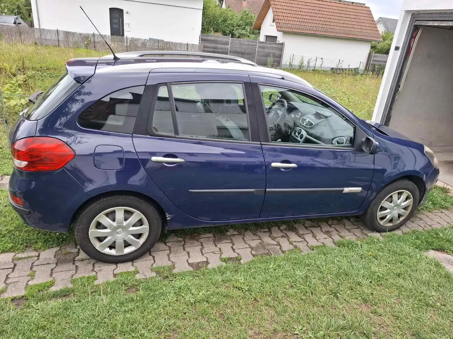 Renault Clio 1.6 Initiale - 1
