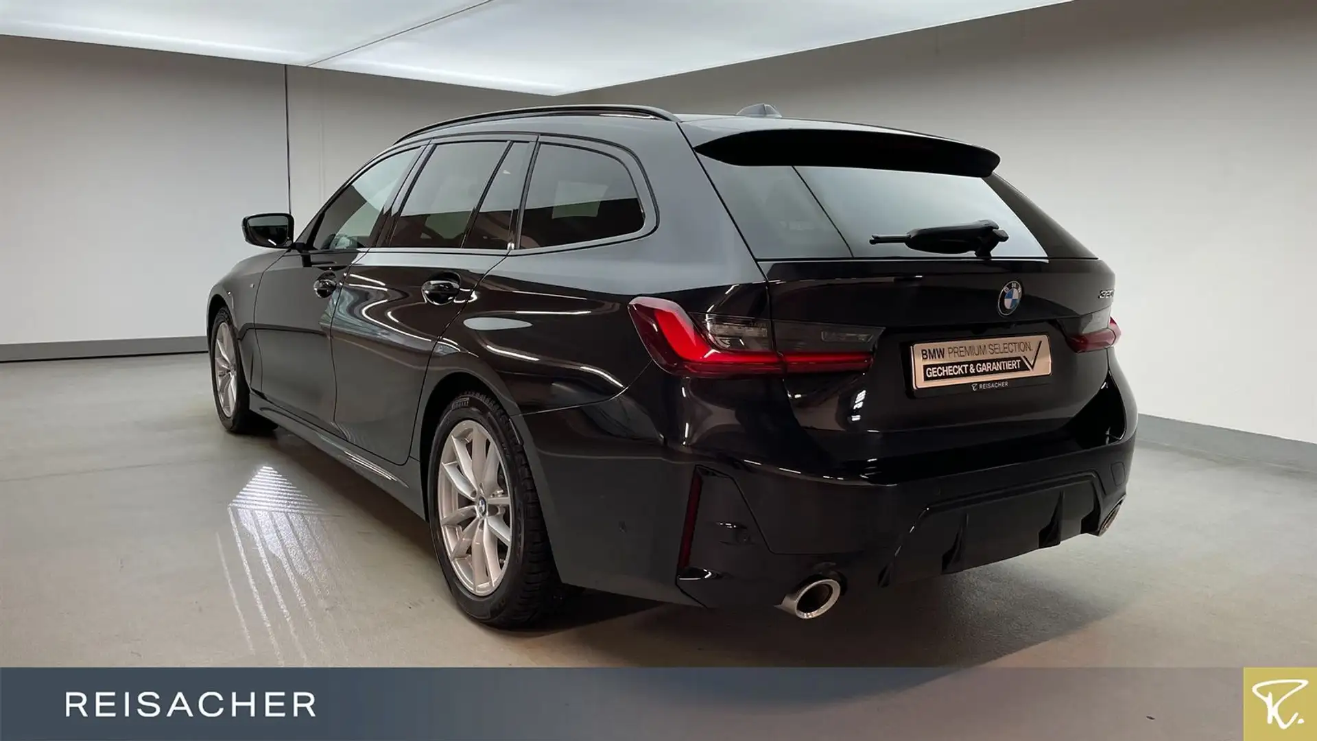 BMW 320 i A Tou M-Sport LCProf ACC PA+ adaptLED Schwarz - 2