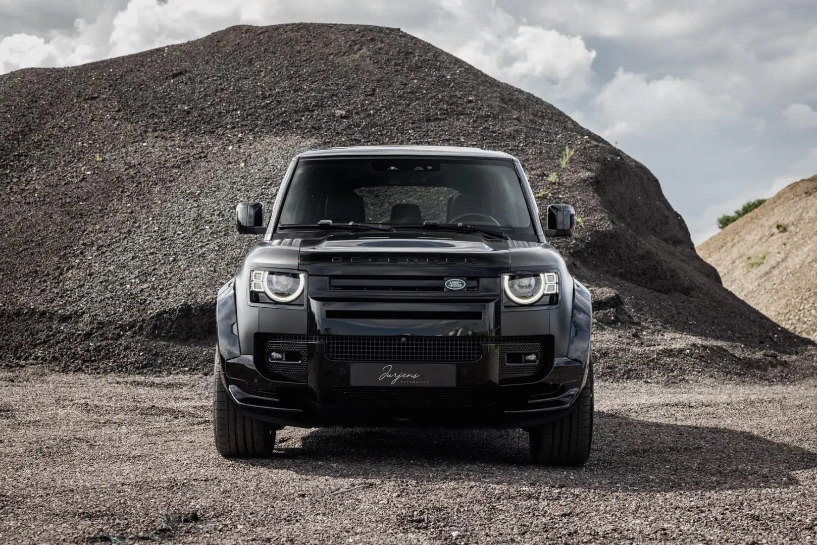 Land Rover Defender 110 3.0 P400 URBAN (400pk) LED Matrix | 22" | Alca Schwarz - 2