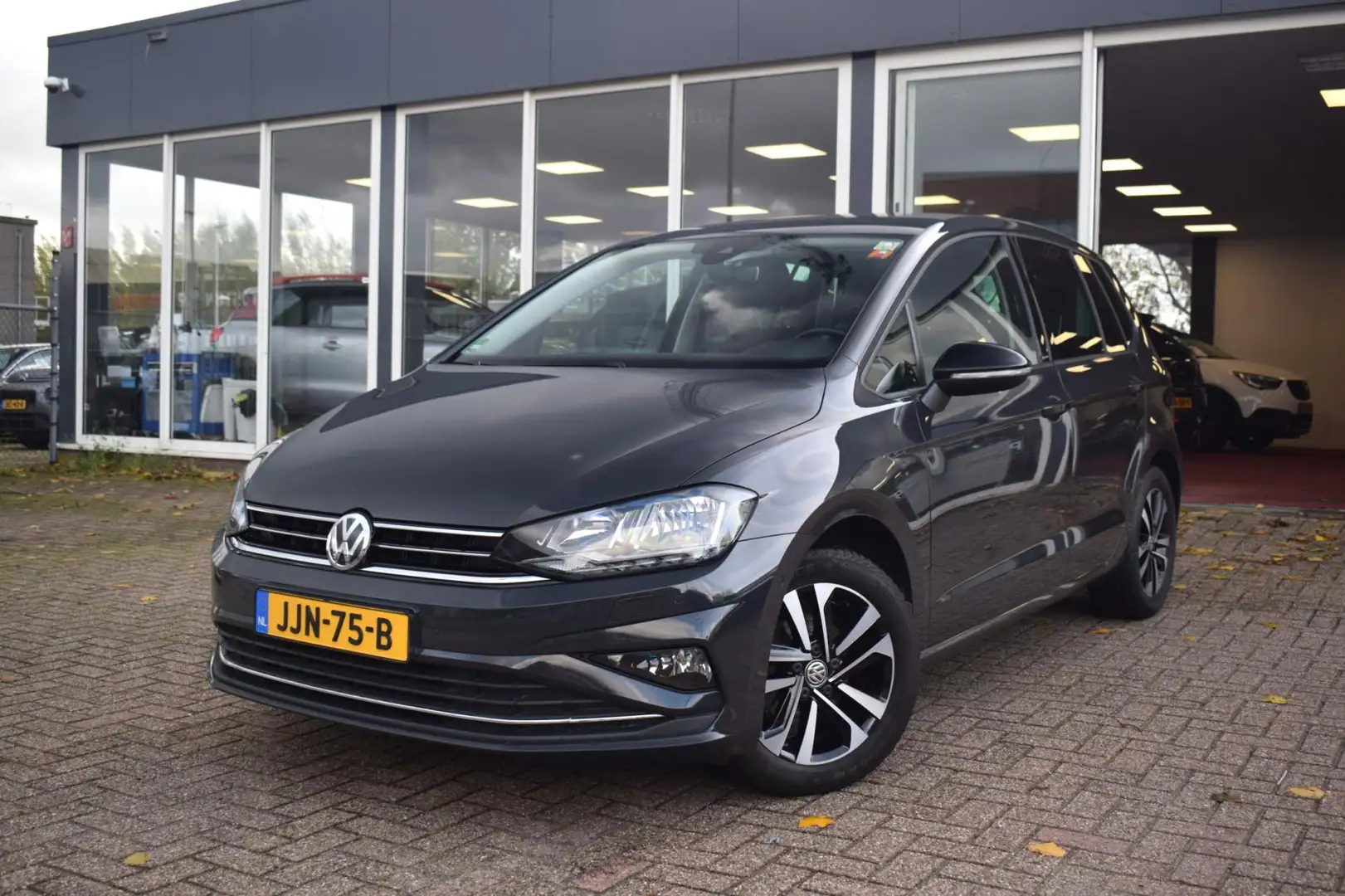 Volkswagen Golf Sportsvan 1.0 TSI Highline | NAVI | CLIMATE CONTROL | CRUISE Gris - 2