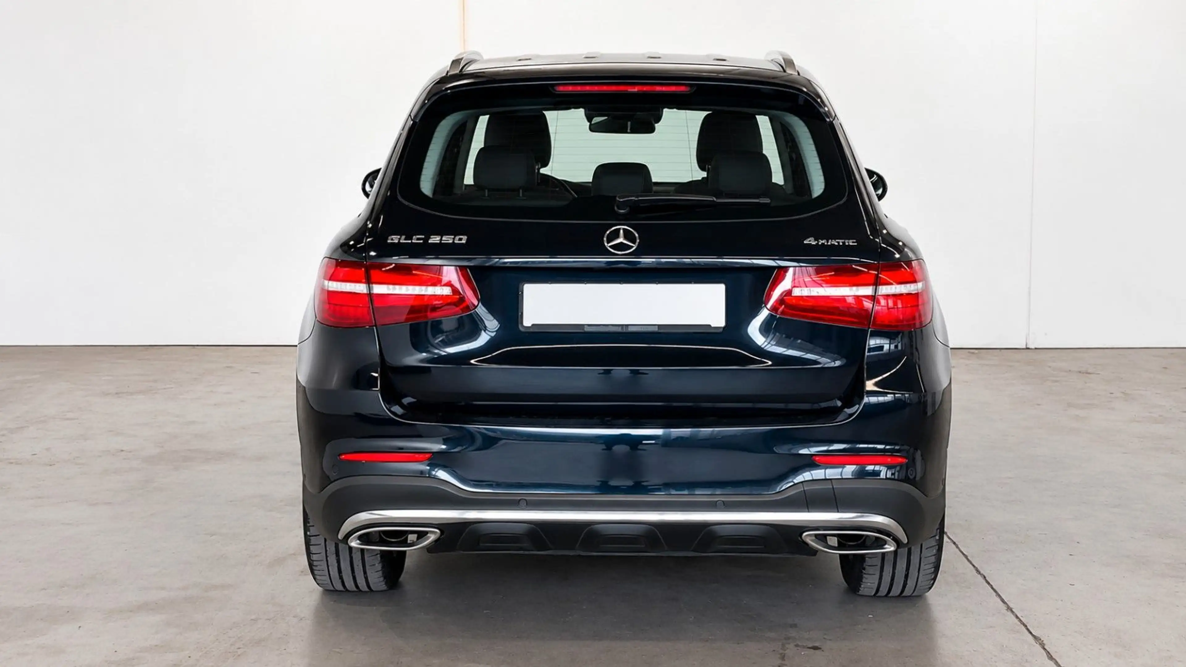 Mercedes-Benz GLC 250 4Matic AMG/Distronic+/20"/Presafe+/RFK — photo 9