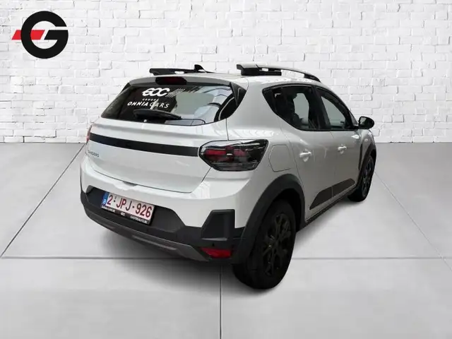 Dacia Sandero Stepway view 4
