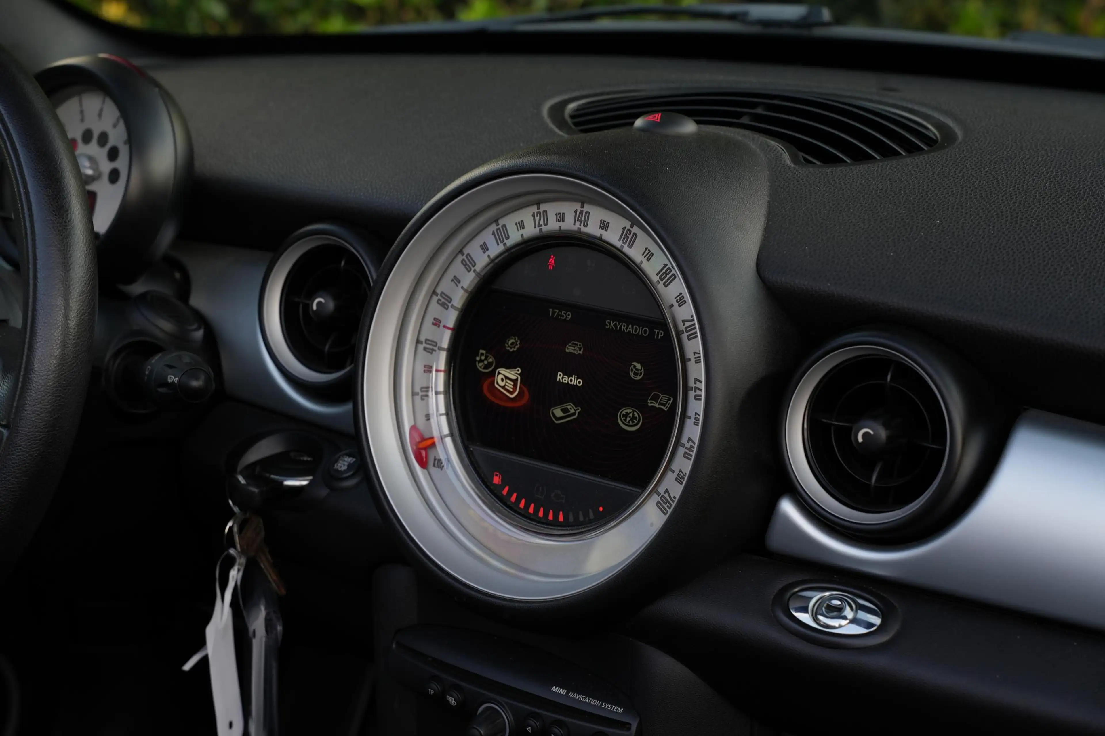 MINI Cooper Roadster 1.6 Chili — photo 15