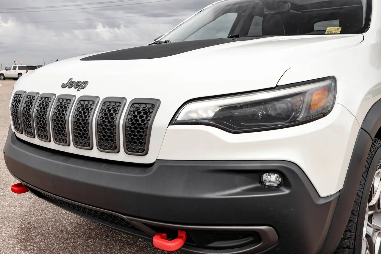 Jeep Cherokee снимка Jeep Cherokee