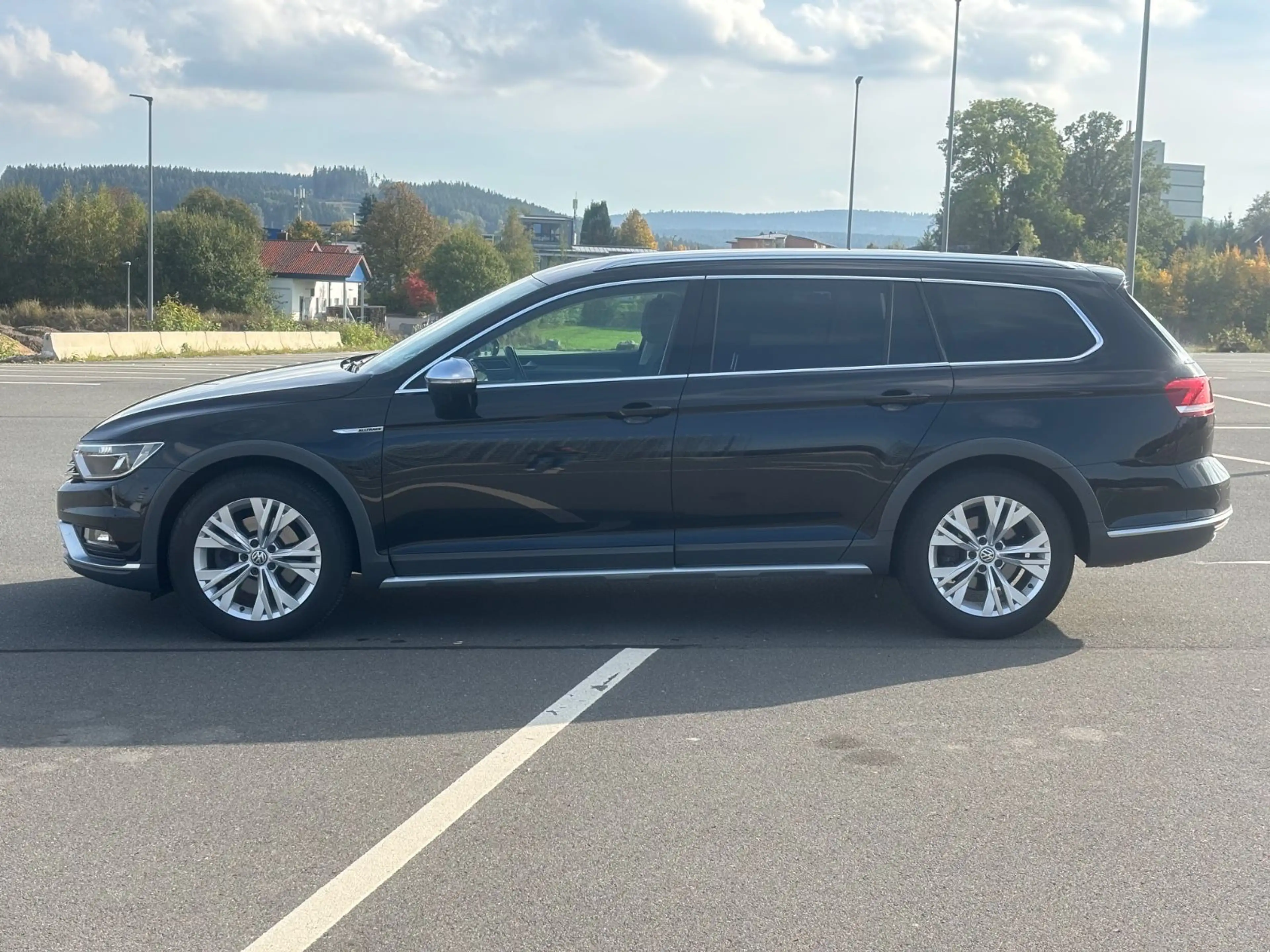 Volkswagen Passat Variant 2.0 TDI Alltrack 4Motion — photo 5