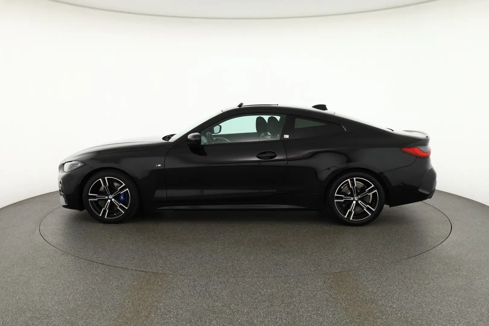BMW 420 420i Coupe M-Sport Aut. LED Navi 360° Pano Schwarz - 2