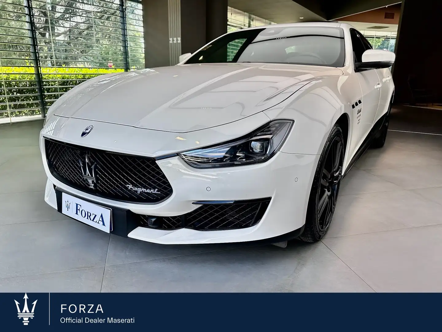 Maserati Ghibli 330 CV Fragment Design Special Edition Bianco - 1