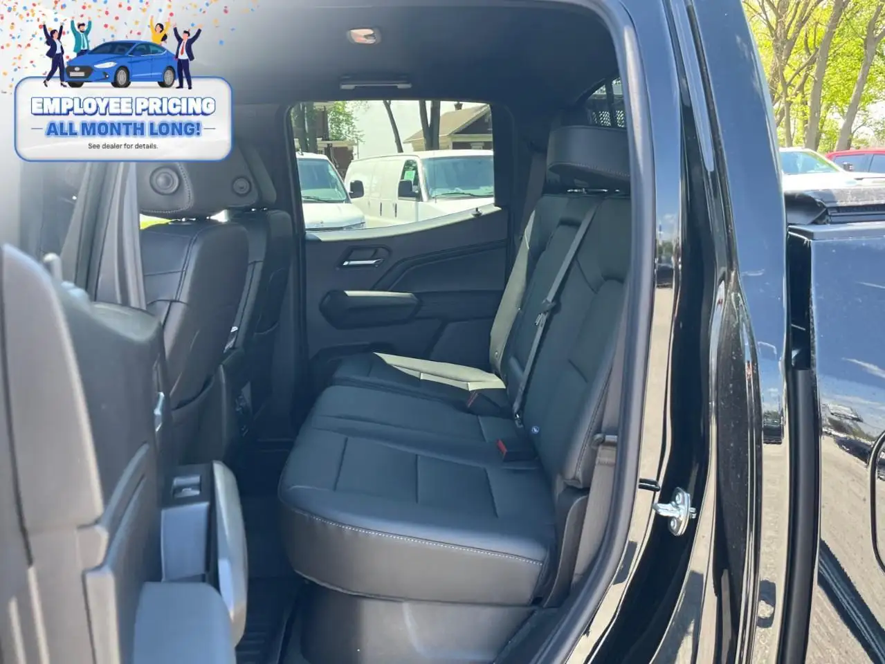 GMC Canyon photo GMC Canyon