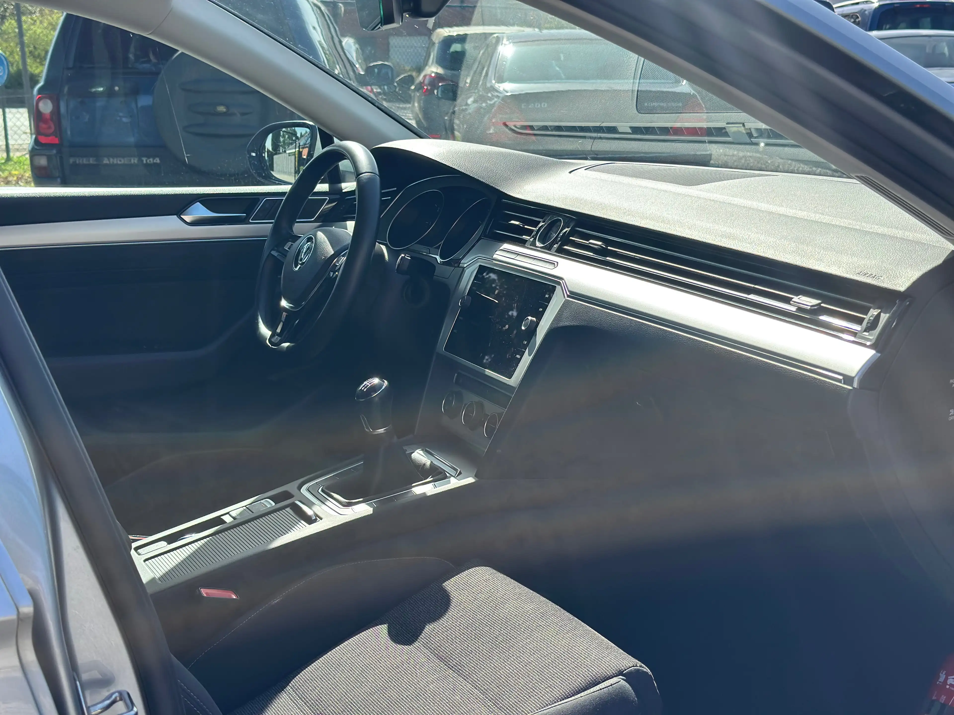 Volkswagen Passat Variant Passat SW 1.6 CR TDi/2017/Pano/Camera — photo 15